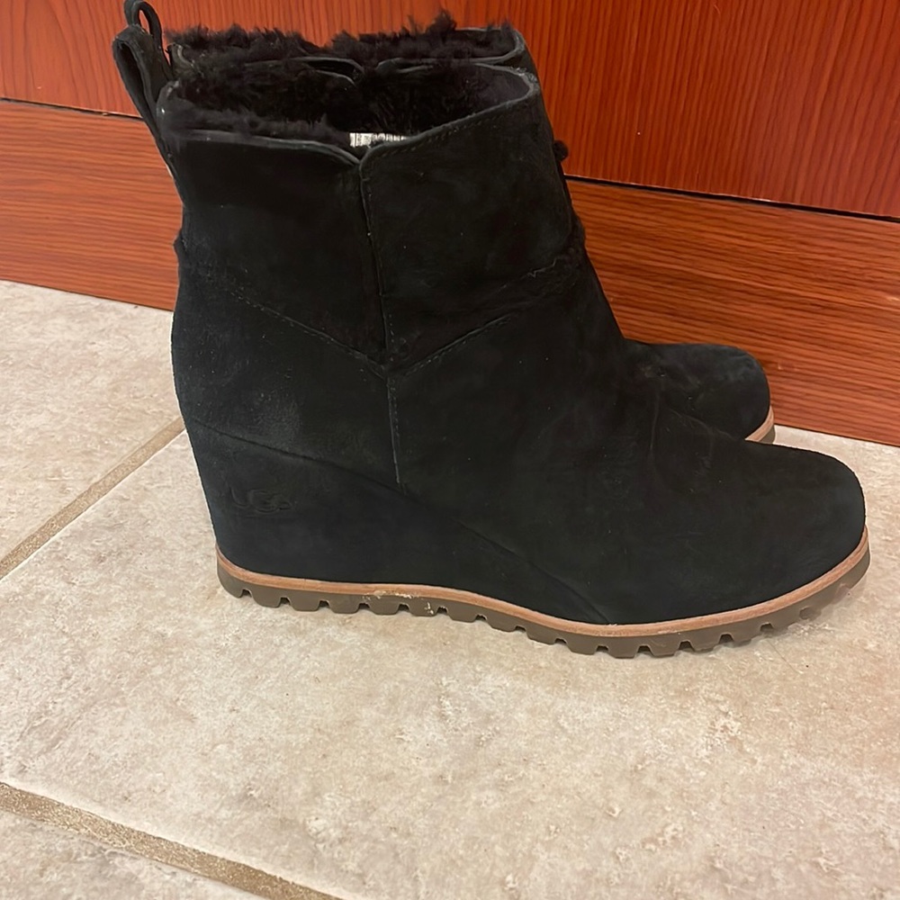 Wedge ugg boot